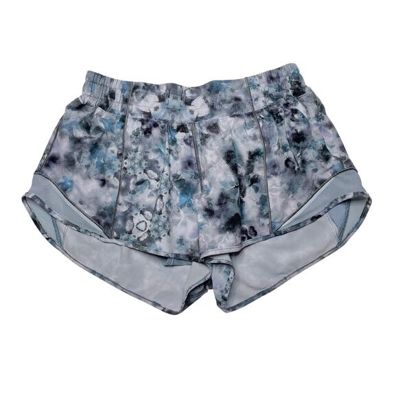 Lululemon Hotty Hot Low Rise Short Kaleidofloral Multi / Blue Cast Size 6 - Picture 1 of 5